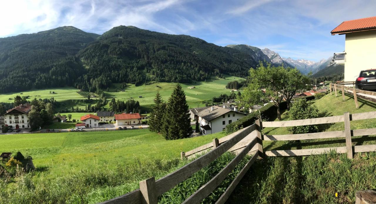 Ferienwohnung Haus Tälerblick Trins Exterior foto